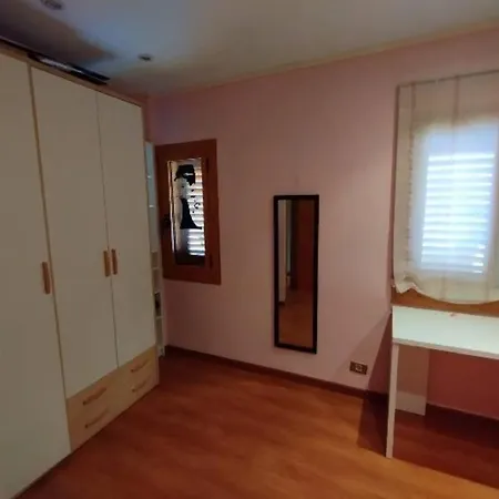 Holiday home Adosado Al Lado Del Torreon *